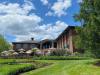 glen-club-clubhouse-side-view-summer