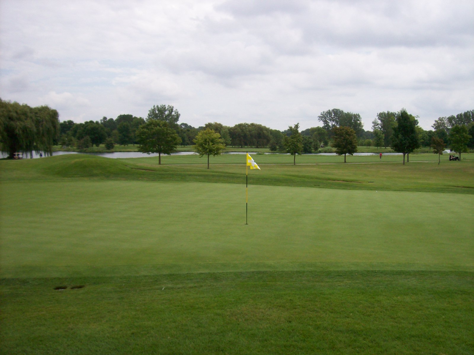 Randall Oaks Golf Club in West Dundee Chicago Golf Report