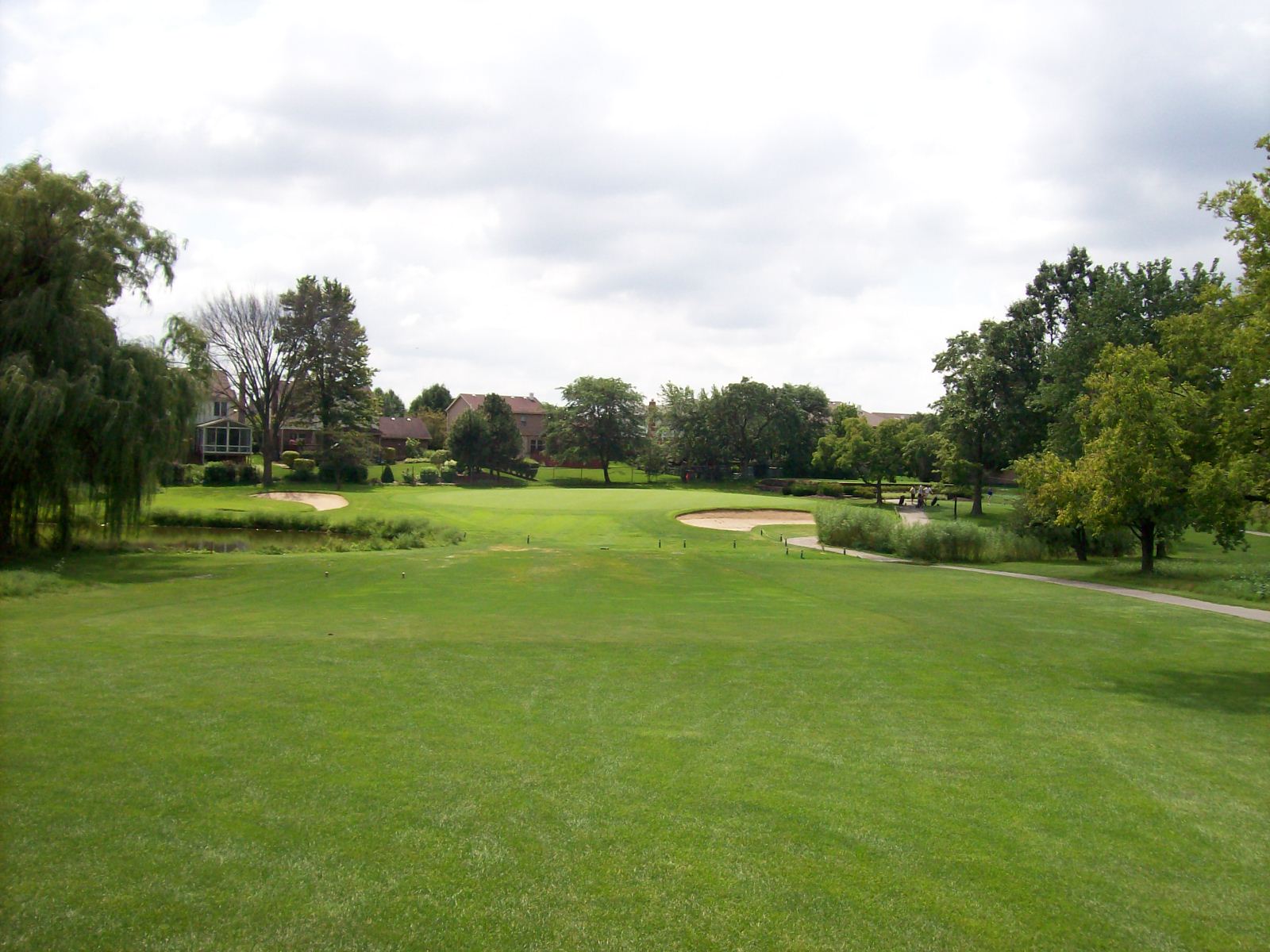 Village Greens of Woodridge Chicago Golf Report