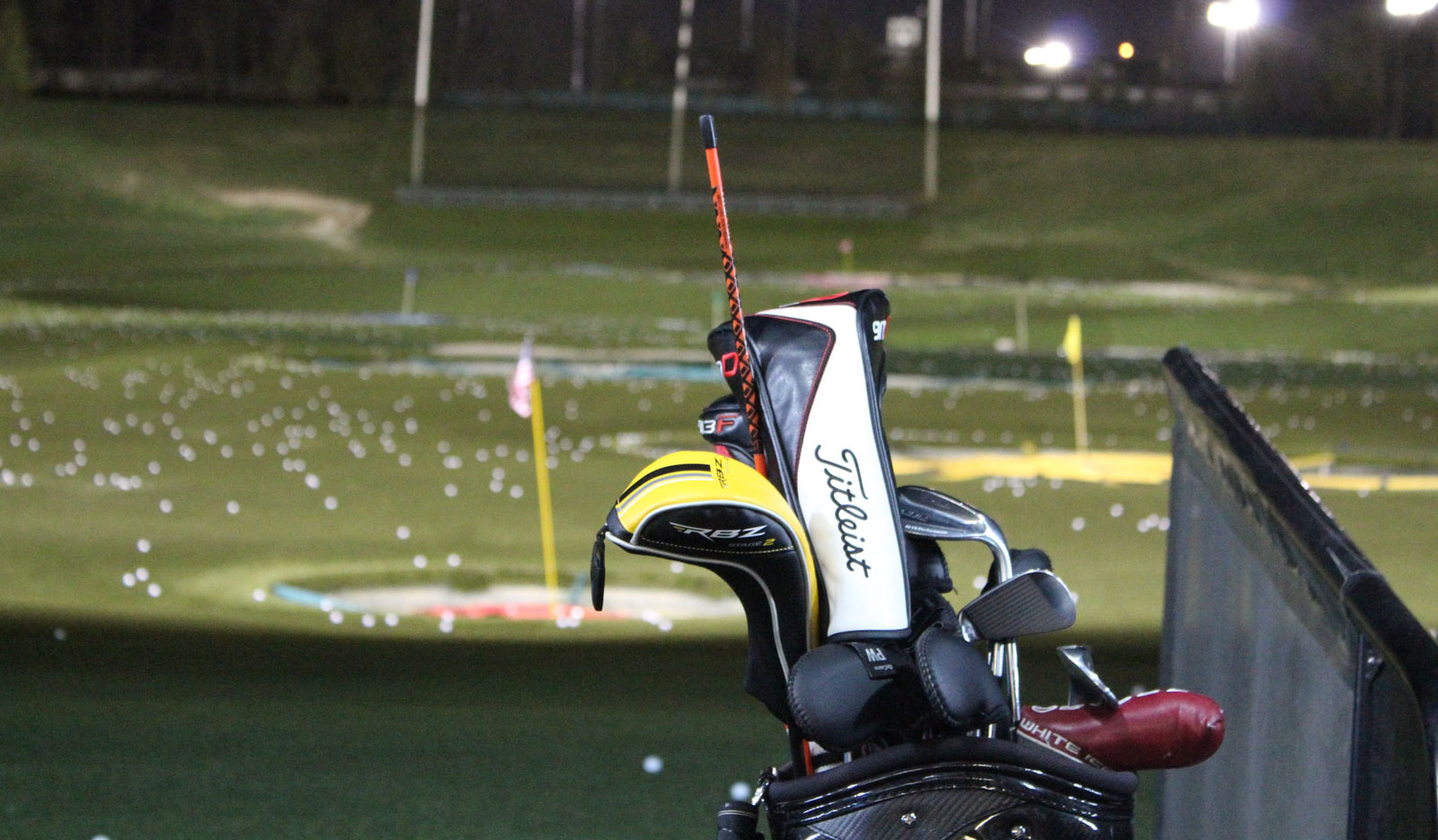 clubs-at-driving-range