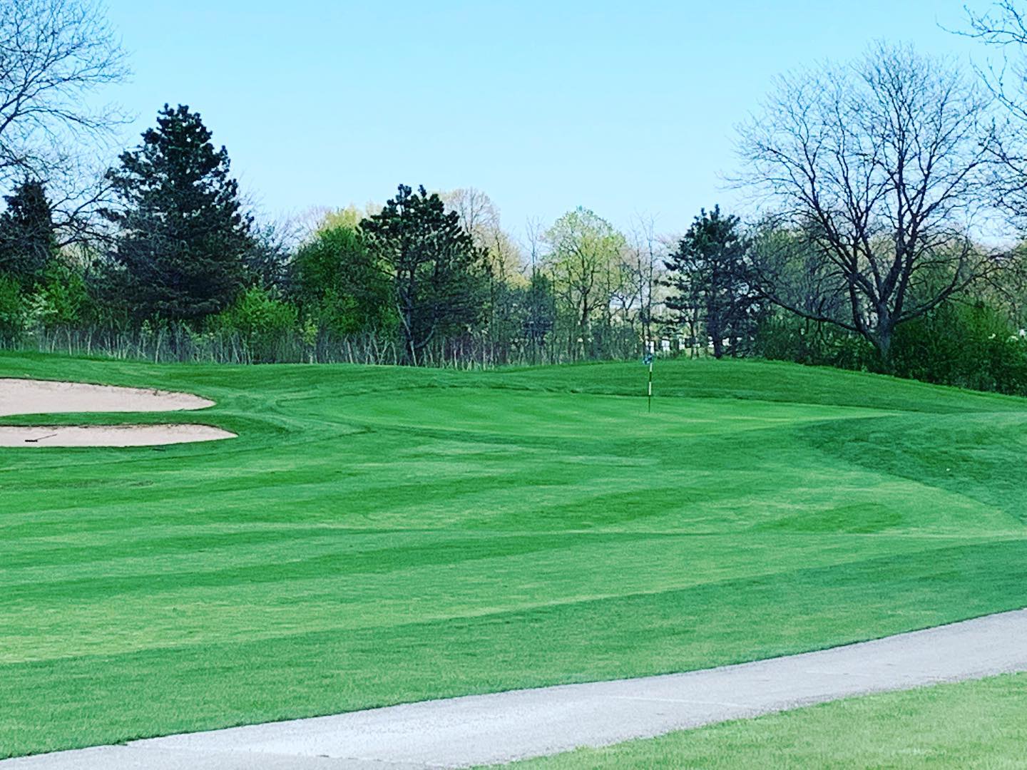 Highland Woods Golf Course in Hoffman Estates, Illinois