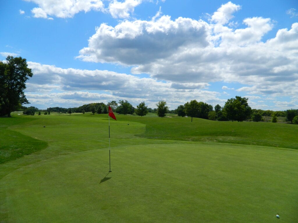 Heritage Bluffs Public Golf Club Chicago Golf Report