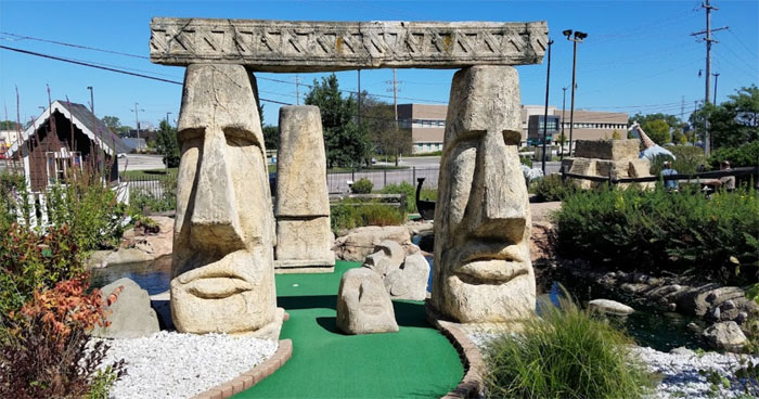 SKOKIE-MINI-GOLF