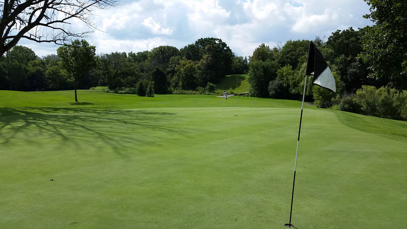Silver Lake Country Club - Rolling Hills