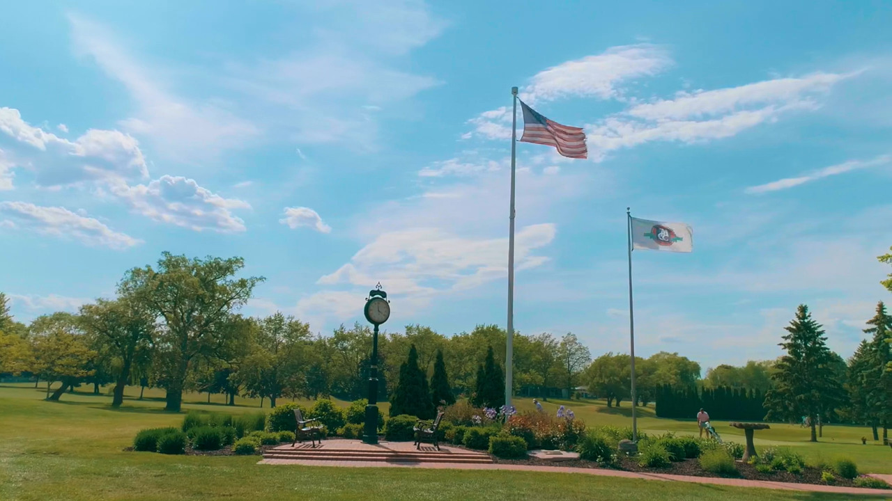 Meadowbrook Country Club 
