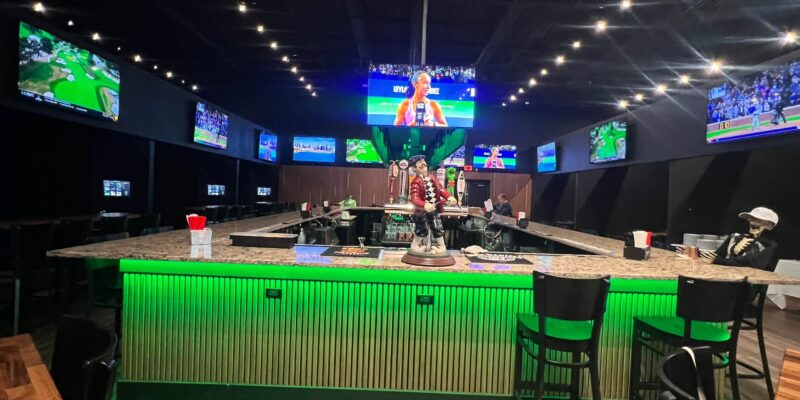 Tee Time @ PGN Expands With New Indoor Golf Simulators in Hickory Hills